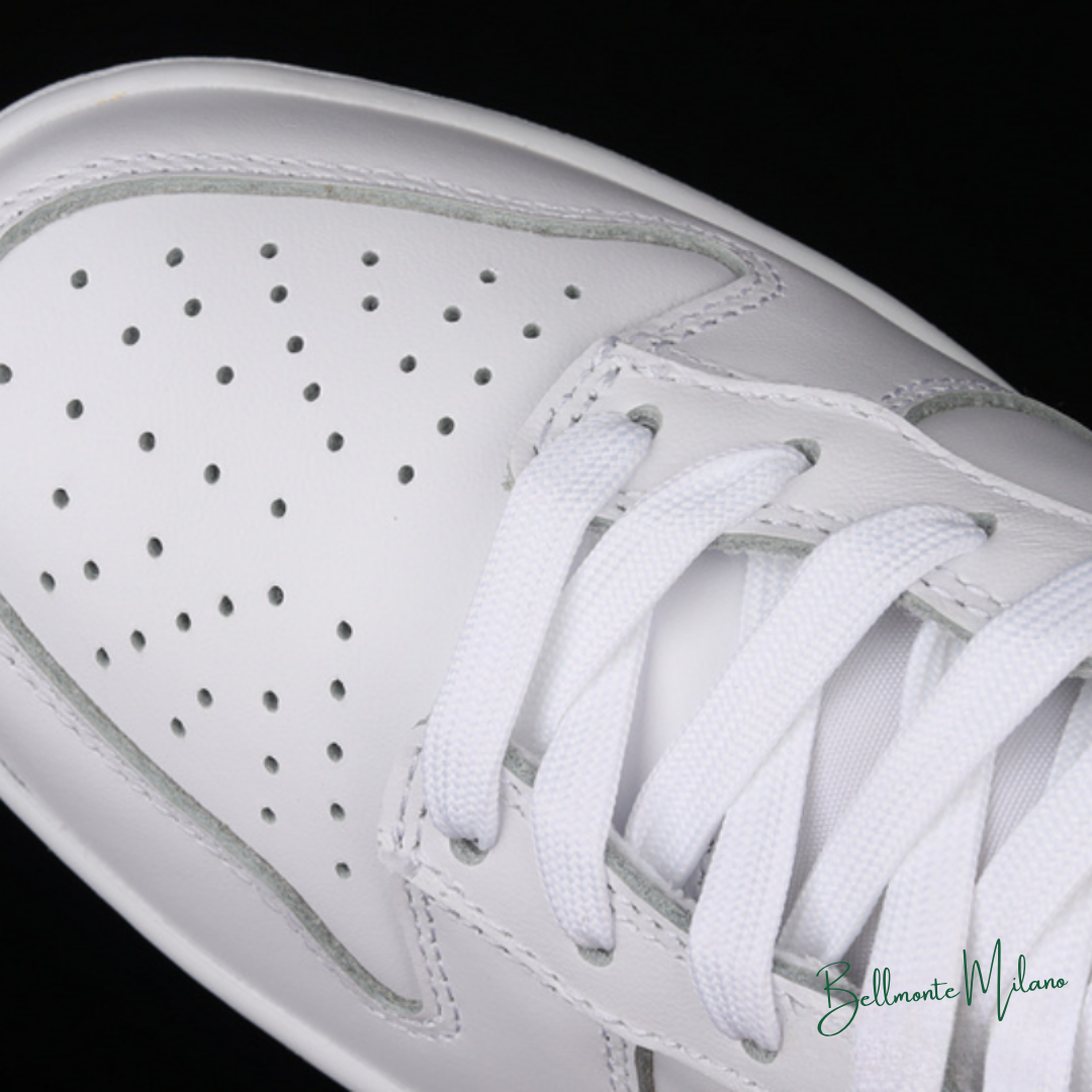 Dunk Low "Triple White"