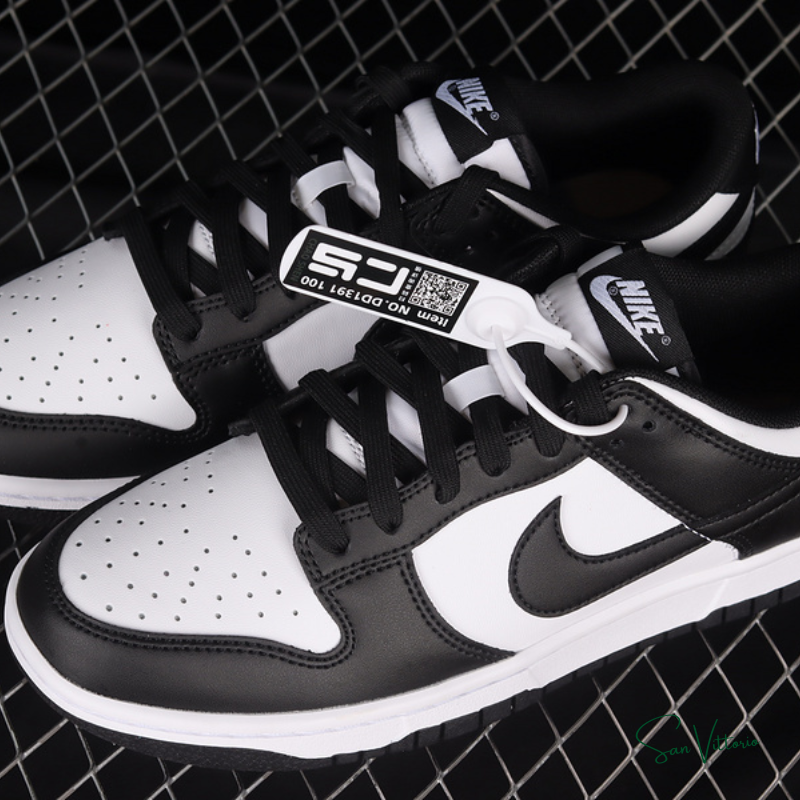 Dunk Low "Panda"
